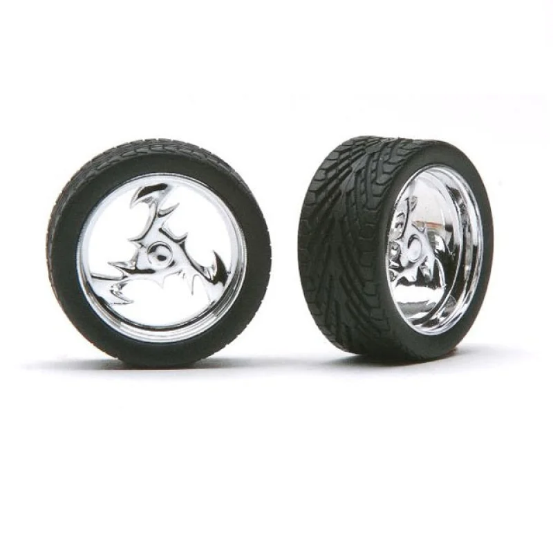 1/24-1/25 Lighting 23″ Chrome Rims w/Tires (4)